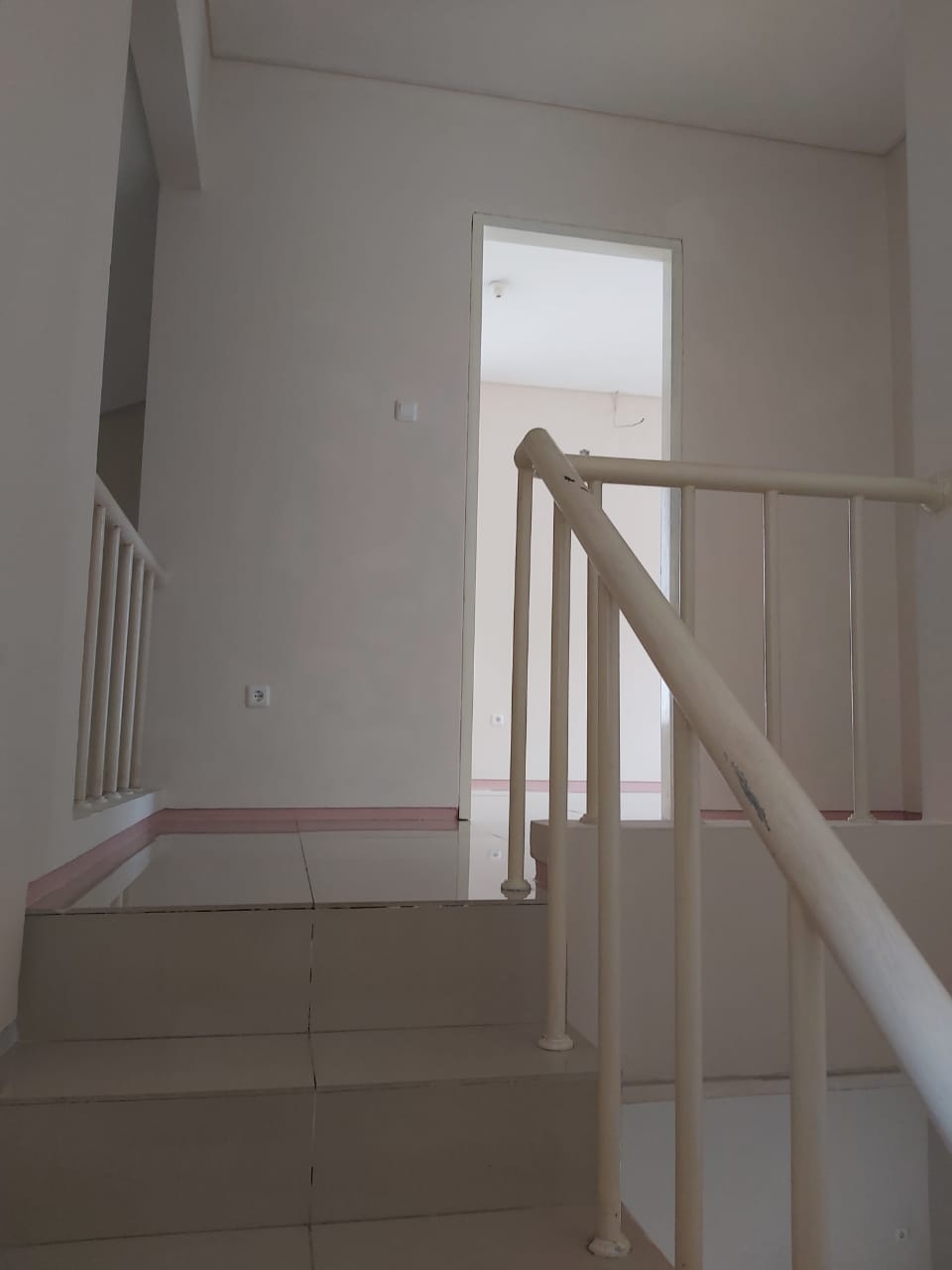 Rumah DiJual di Cluster Elysium Lippo Cikarang